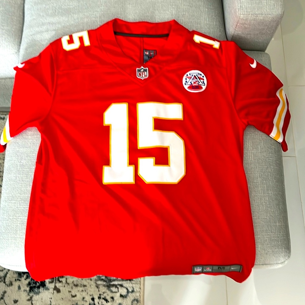 Medium Patricks Mahomes chiefs jersey OG red with afl patch